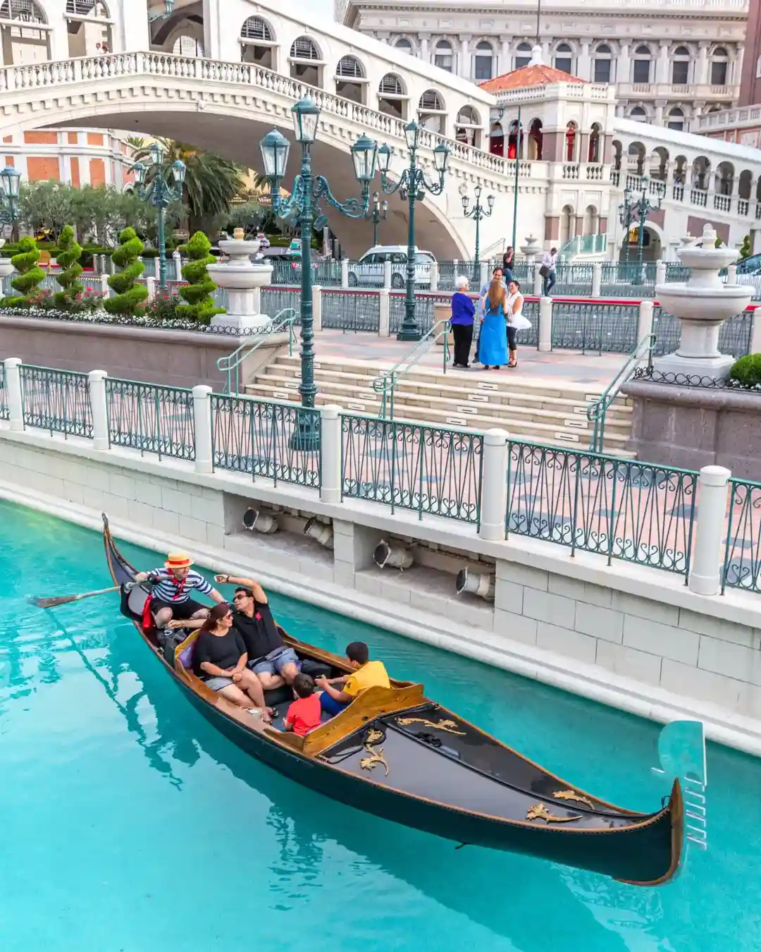 💖 11 Best Honeymoon Destinations in the USA That Will Make Your First Trip Together Unforgettable 3 honeymoon destinations in The USA Las Vegas, Nevada