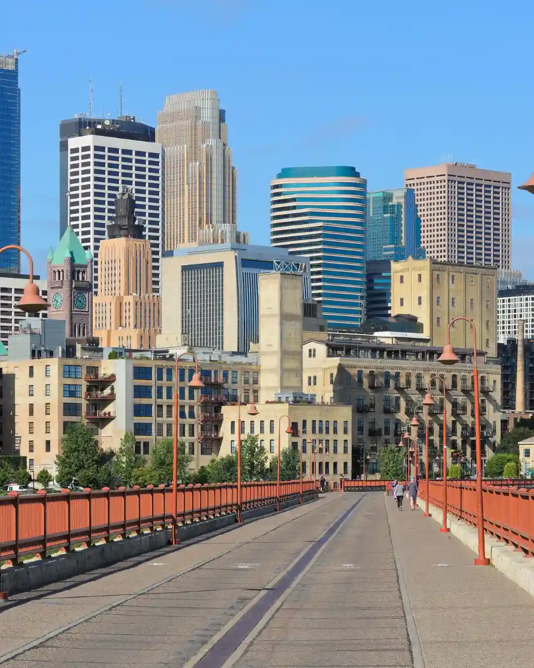 💖 11 Best Honeymoon Destinations in the USA That Will Make Your First Trip Together Unforgettable 5 honeymoon destinations in The USA Minneapolis, Minnesota