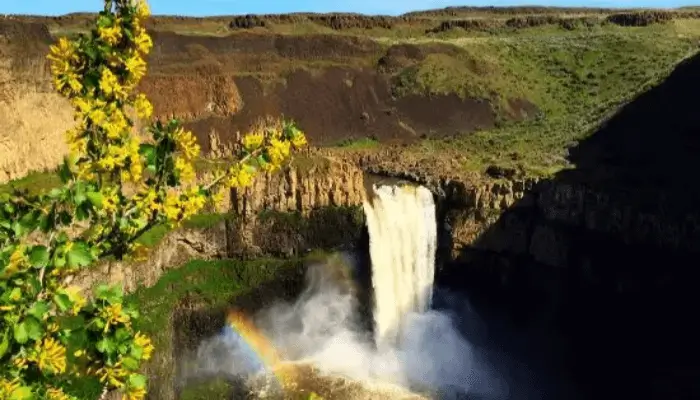 Palouse Falls State Park | Best National Parks In Washington