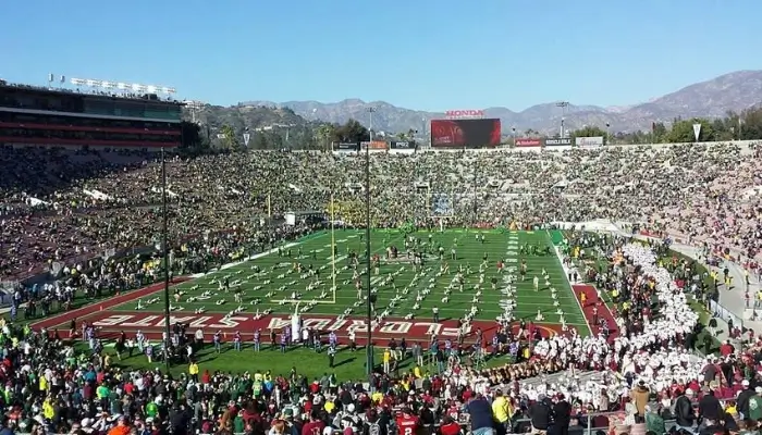 The Rose Bowl Stadium.,Best Things To Do In Pasadena