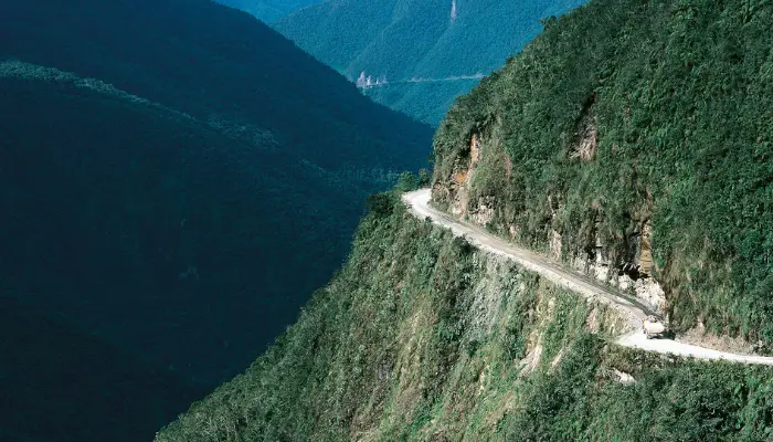 Death Road Road | Most Dangerous Places In The World