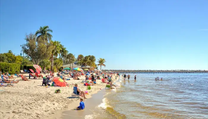 Yacht Club Community Park | Best Beaches in Florida