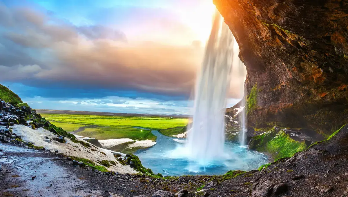 Most beautiful waterfalls in the USA