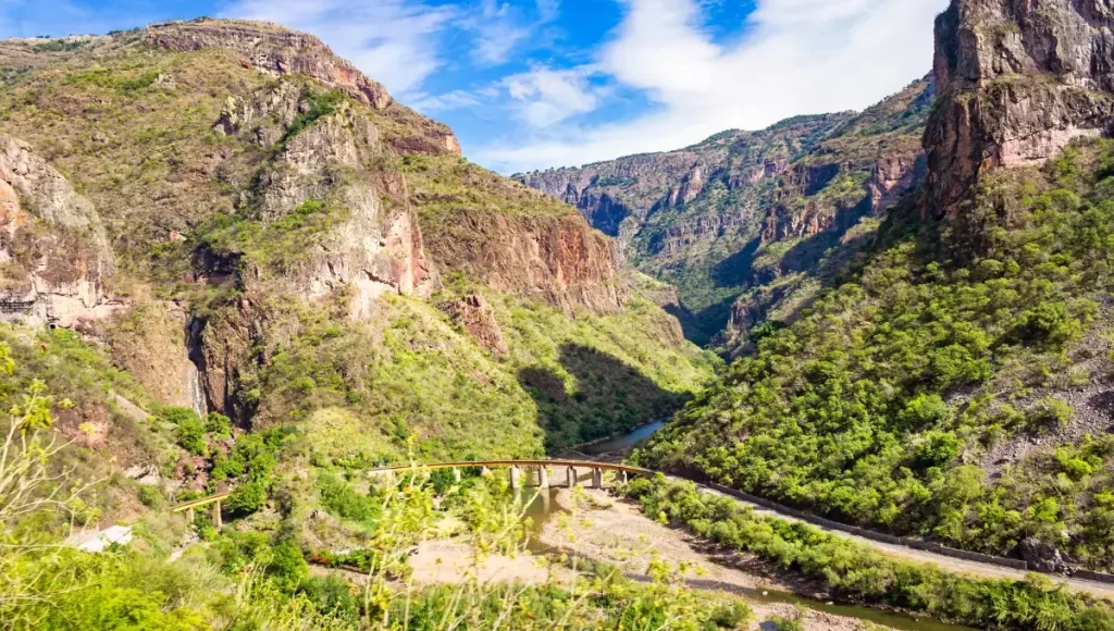 Copper Canyon Railway | best places to visit in Mexico