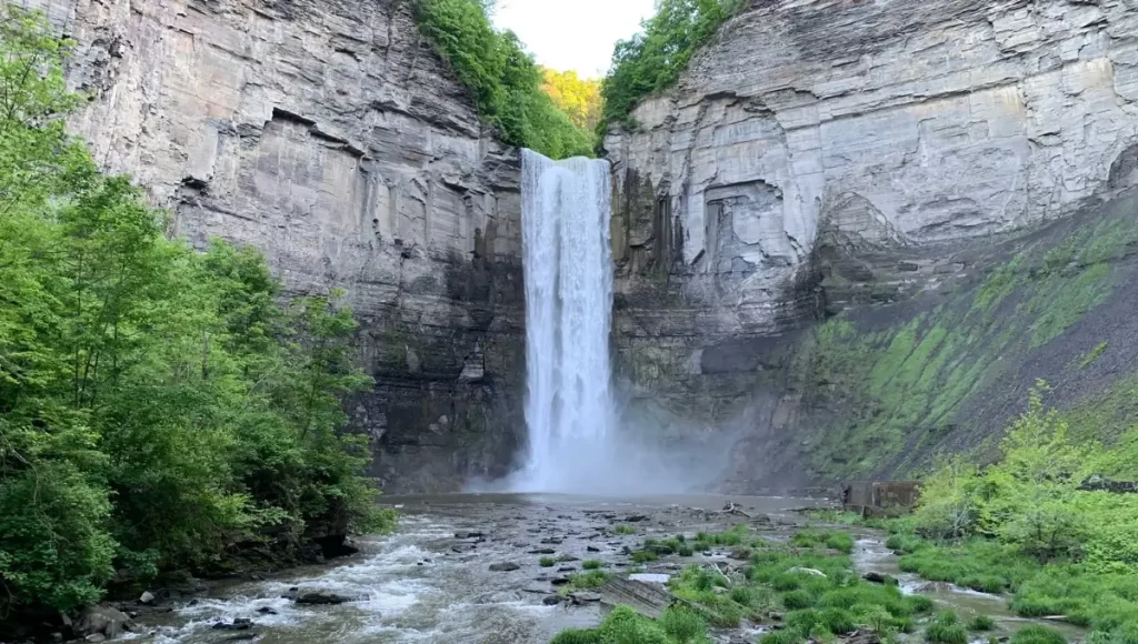 Taughannock Falls, New York | Most beautiful waterfalls in the USA