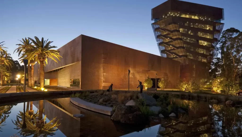  de Young Fine Arts Museum of San Francisco | Top attractions in San Francisco