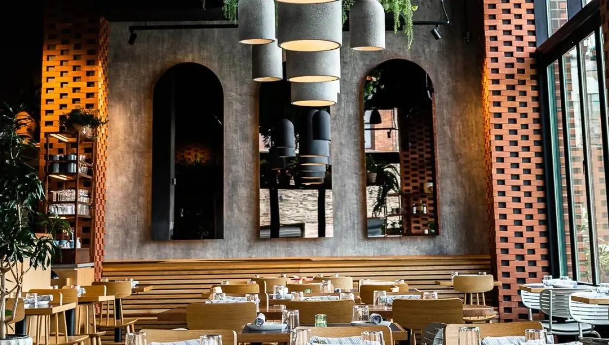 Andros Taverna | Best Restaurant In Chicago