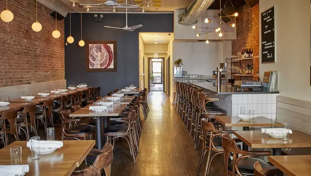 Daisies | Best places to eat in Chicago
