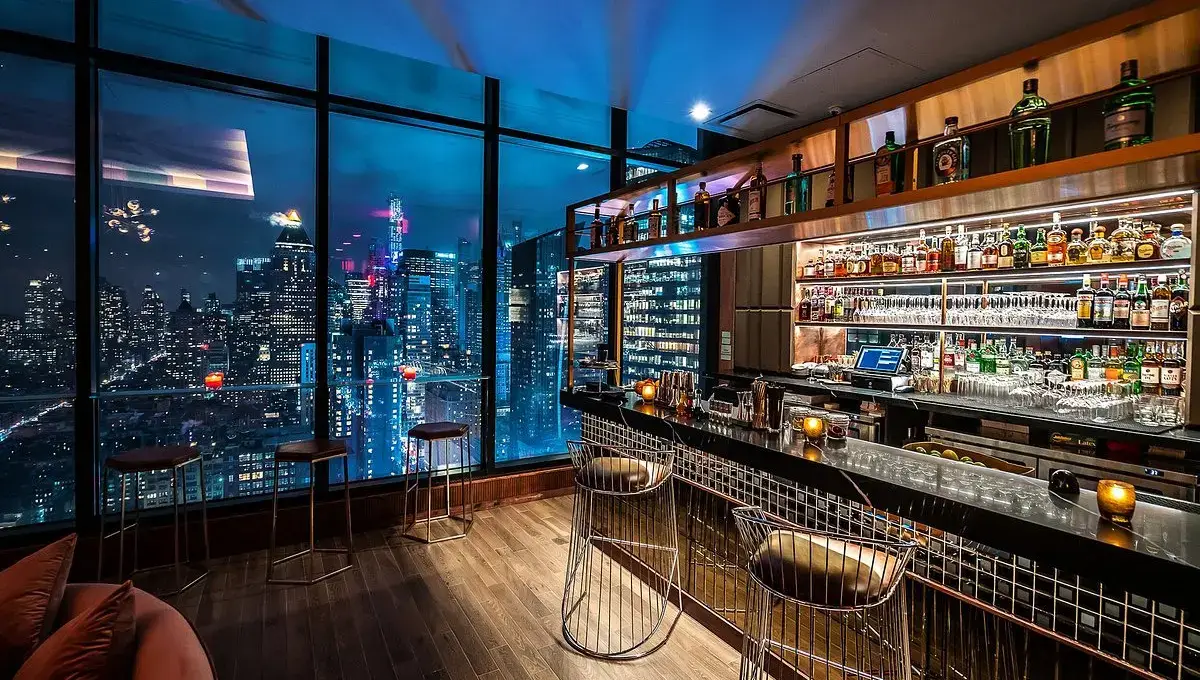 Dear Irving on Hudson Rooftop Bar | Best Rooftop Bars In New York City