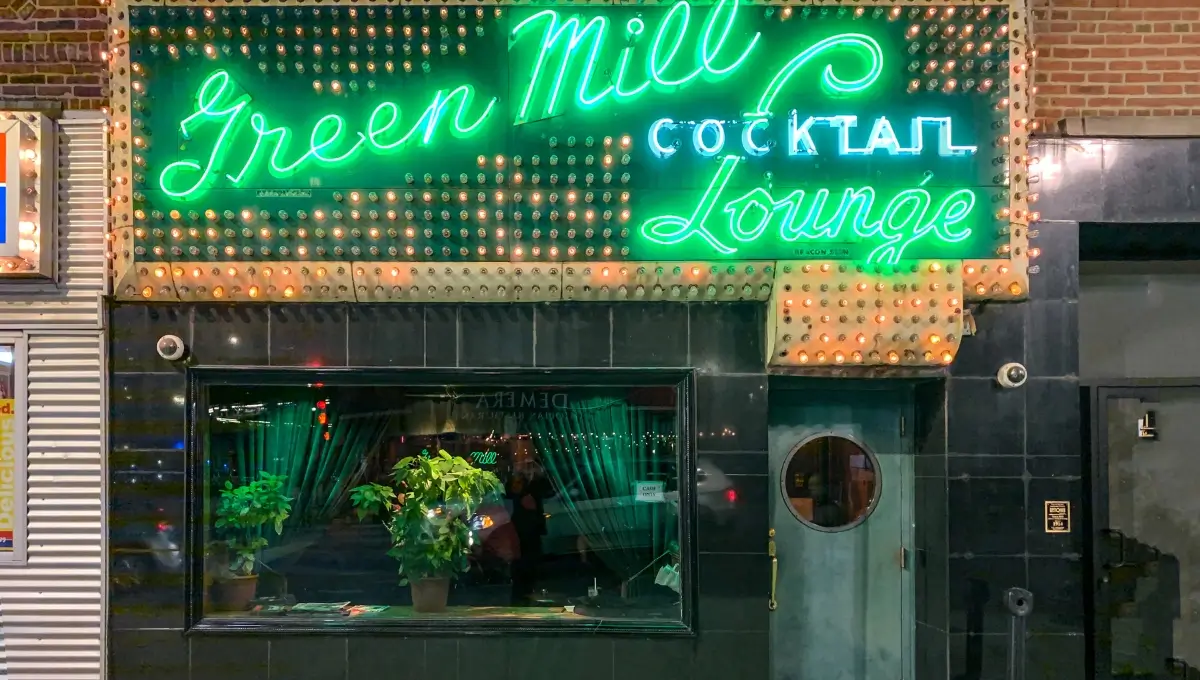 Green Mill | Best Things to Do in Chicago