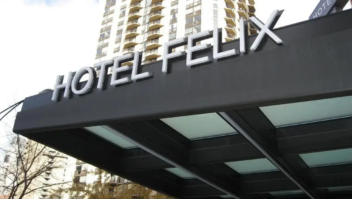 Hotel Felix River | Best 3-Star Hotels In Chicago Near Lollapalooza