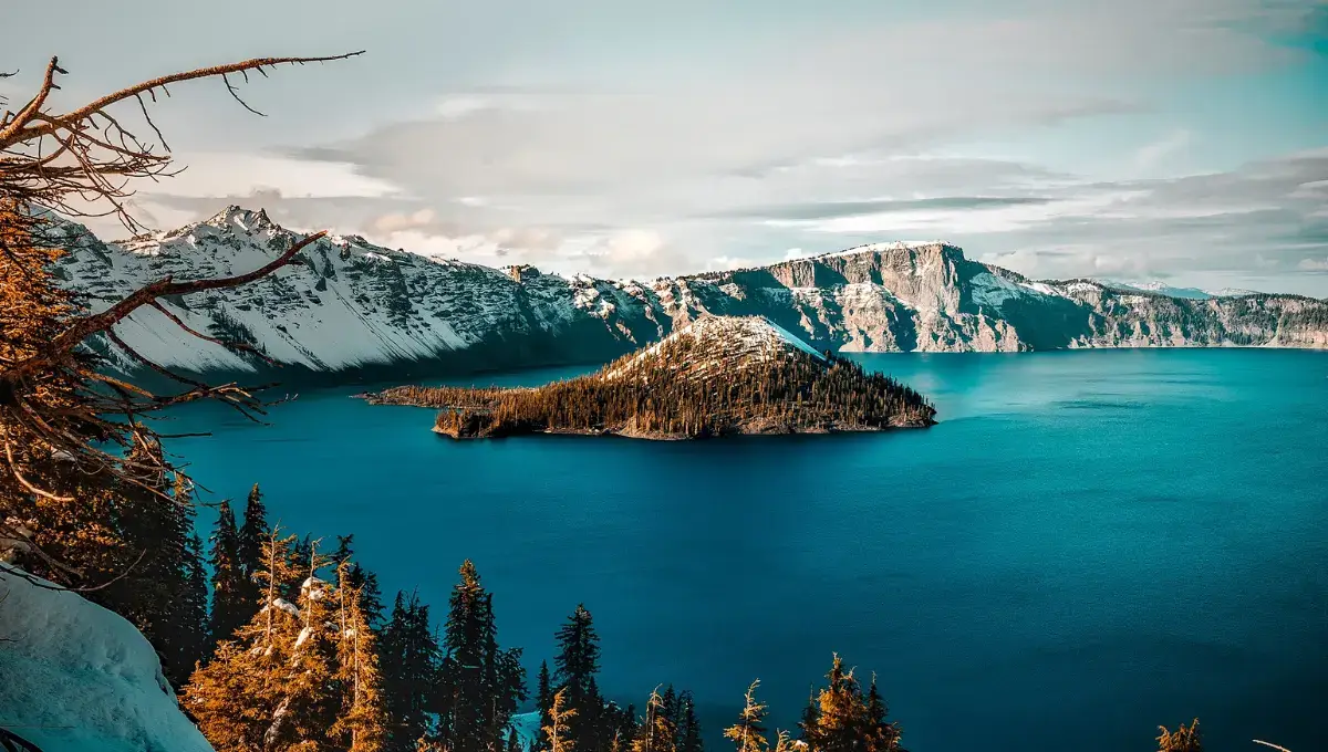 Oregon's Crater Lake | Most instagrammable places in the USA