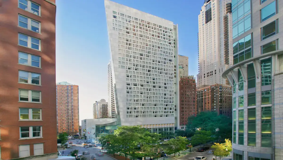 Sofitel Chicago Magnificent Mile | Best 5-Star Hotels In Chicago Near Lollapalooza