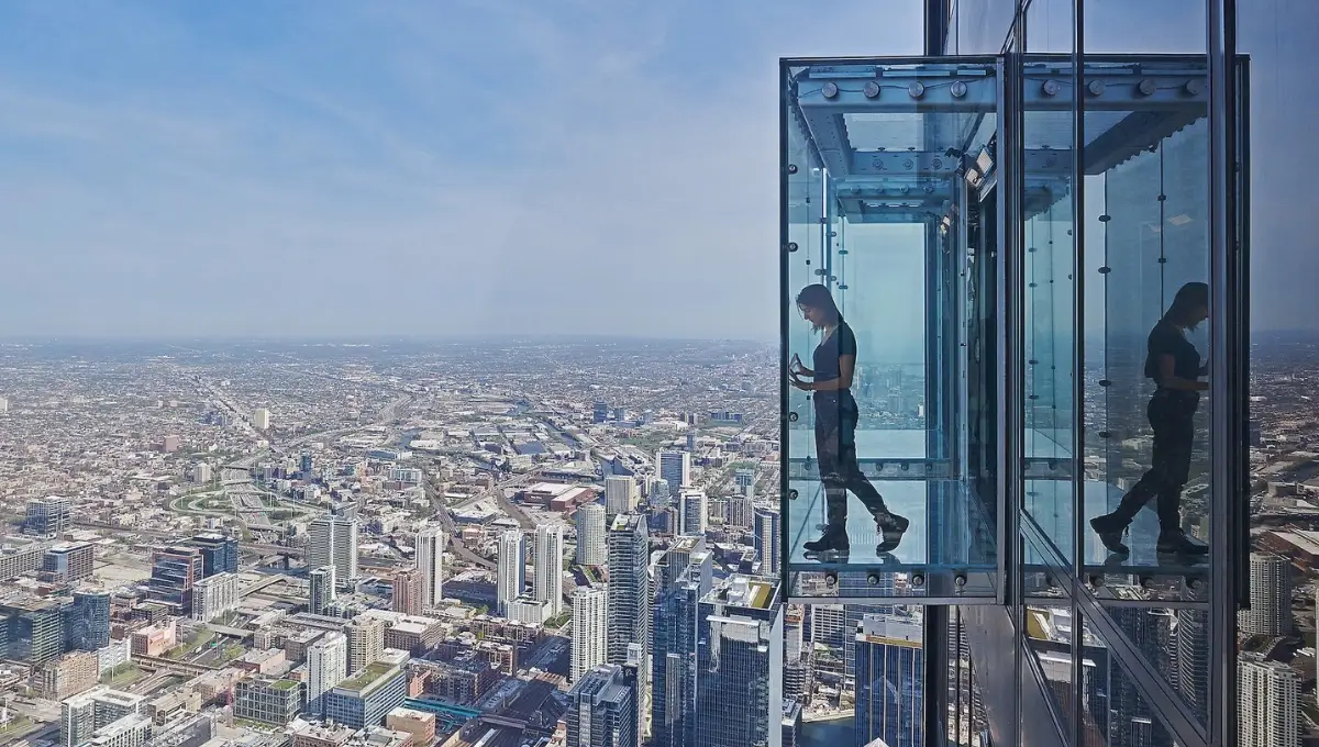 Willis Tower SkyDeck | Top tourist attractions in Chicago