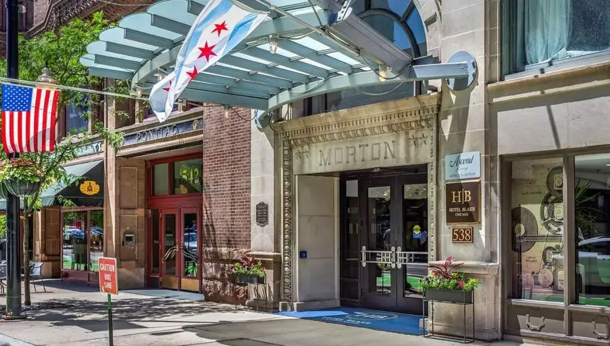 Hotel Blake | Best Closest Hotels To Lollapalooza