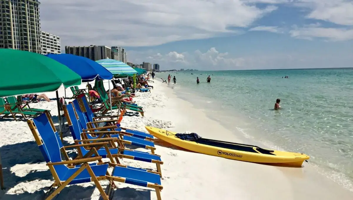 Pelican Beach | Most beautiful beaches in Florida