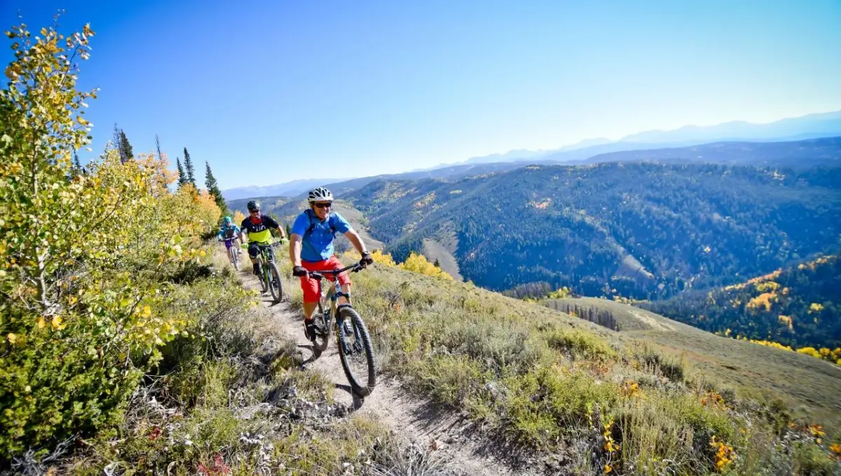 Winter Park: Mountain biking downhill | Top Outdoor Activities In Colorado