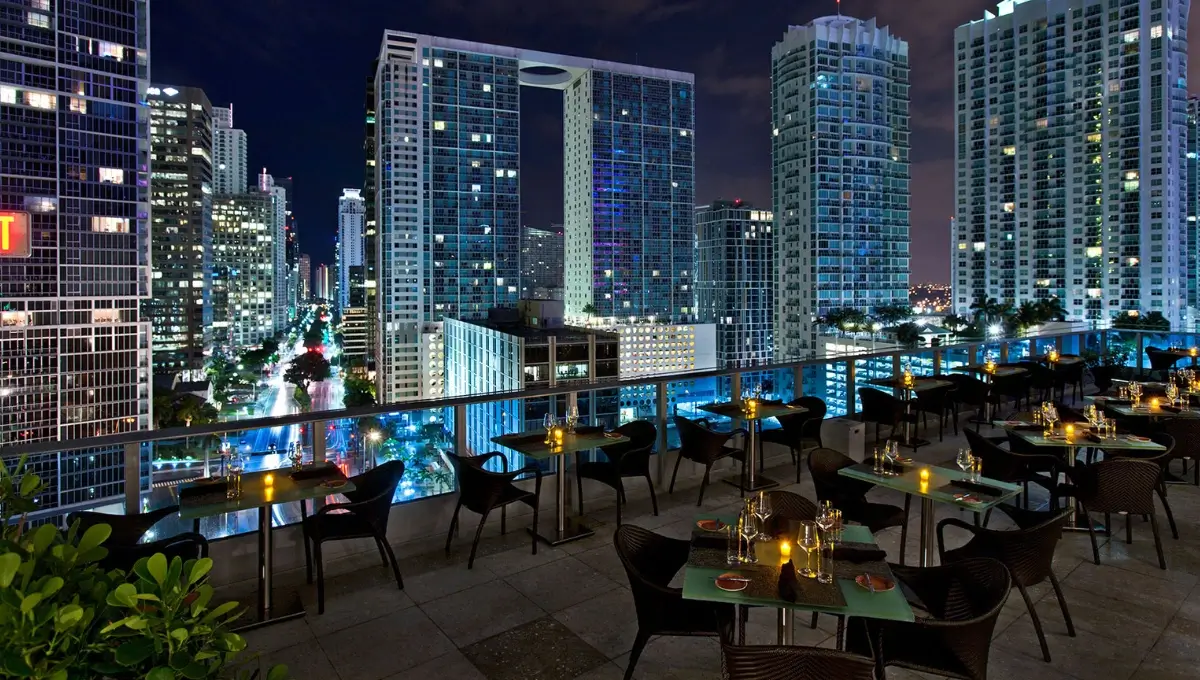 Area 31 at the Epic Hotel | best rooftop restaurants in Miami
