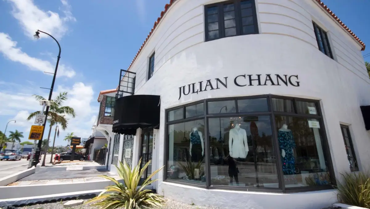 Julian Chang | Best Malls in Miami 