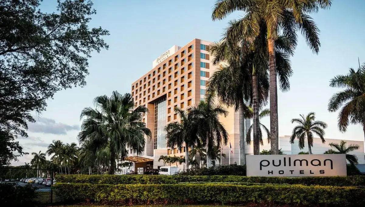  Pullman Miami Airport | Best 4-Star Hotels in Miami Beach