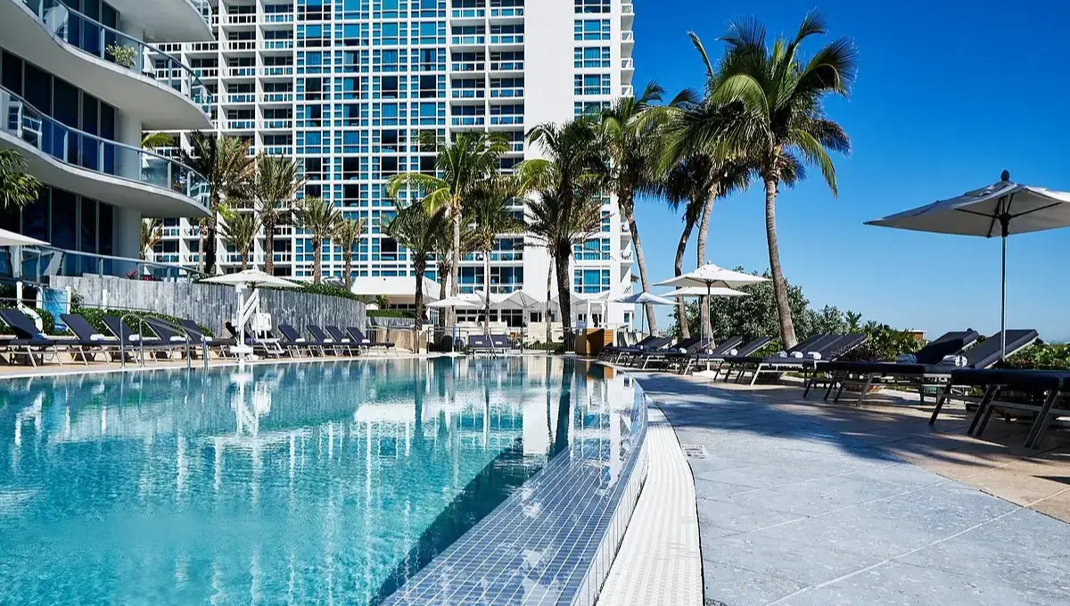 The Carillon Miami Wellness Resort