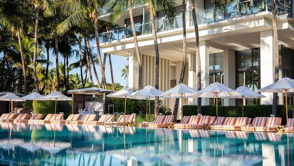 W South Beach | Best Hotels in Miami for Couples