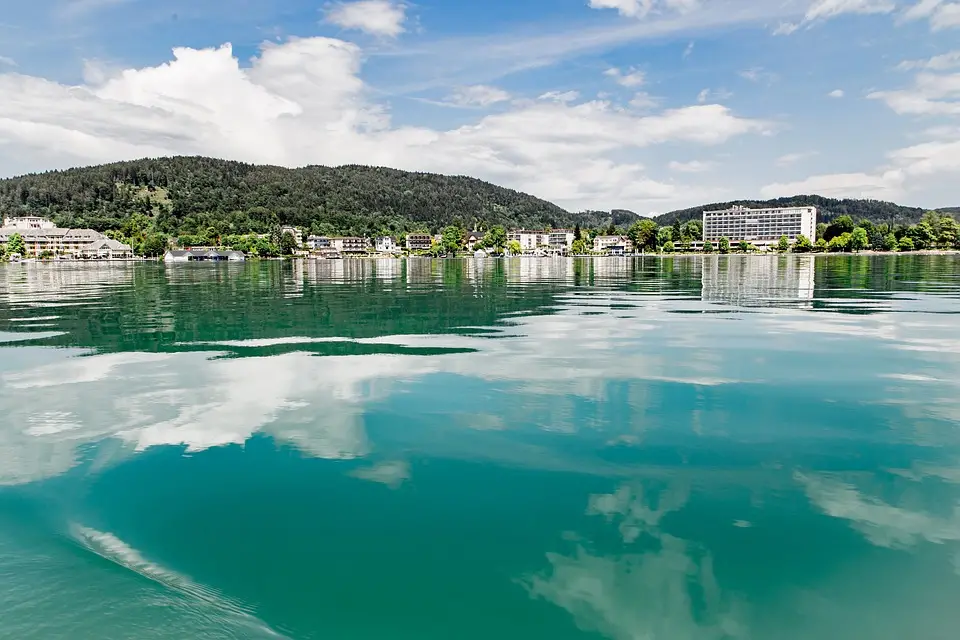 Worthersee | Places To Visit In Austria