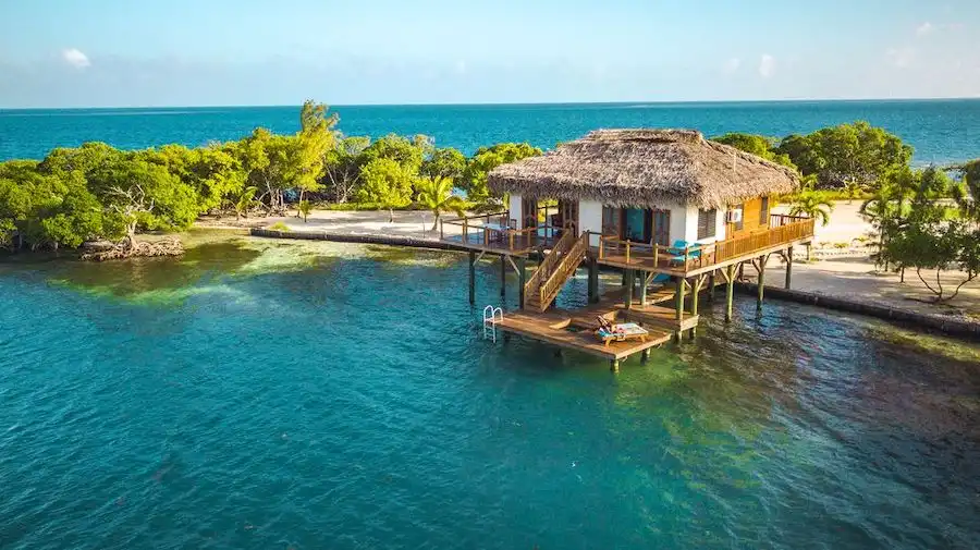 Little Peter Oasis, Belize