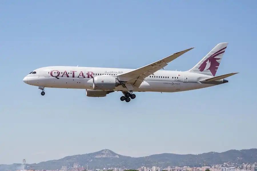 Qatar Airways (Qatar)