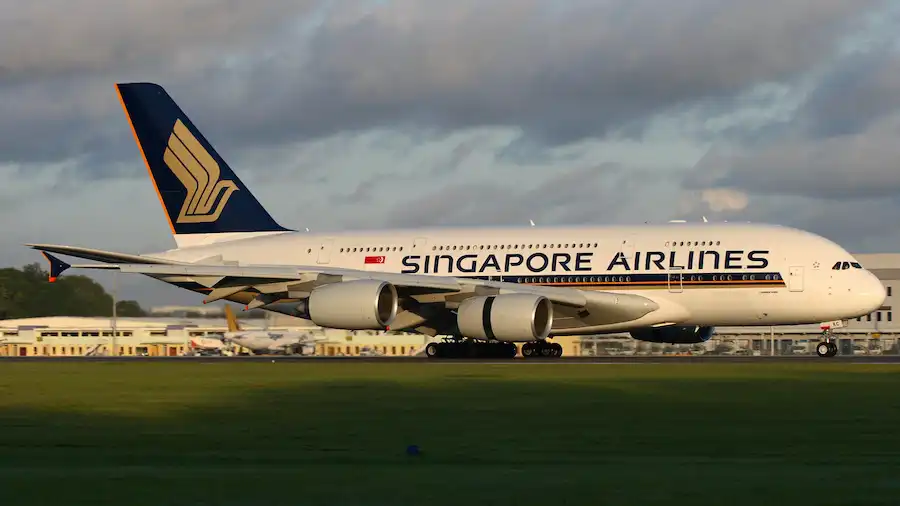 Singapore Airlines (Singapore)