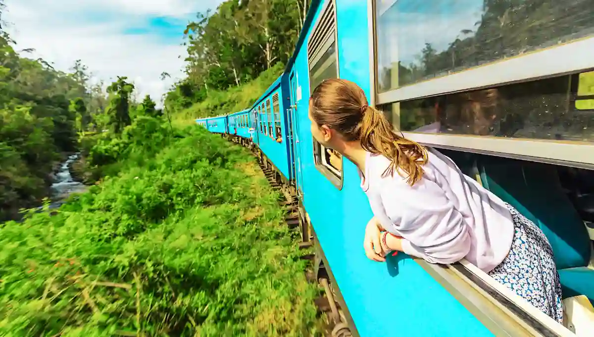 The World’s 10 most surreal & beautiful train rides