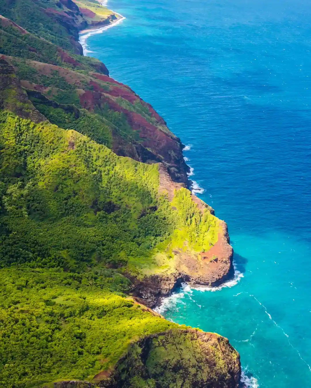 🤔 What makes a luxury travel destination? 🌟11 Best Luxury Travel Destinations in the USA That Will Blow Your Mind 9 Best Luxury travel destinations in the USA Kauai, Hawaii – The Garden Island