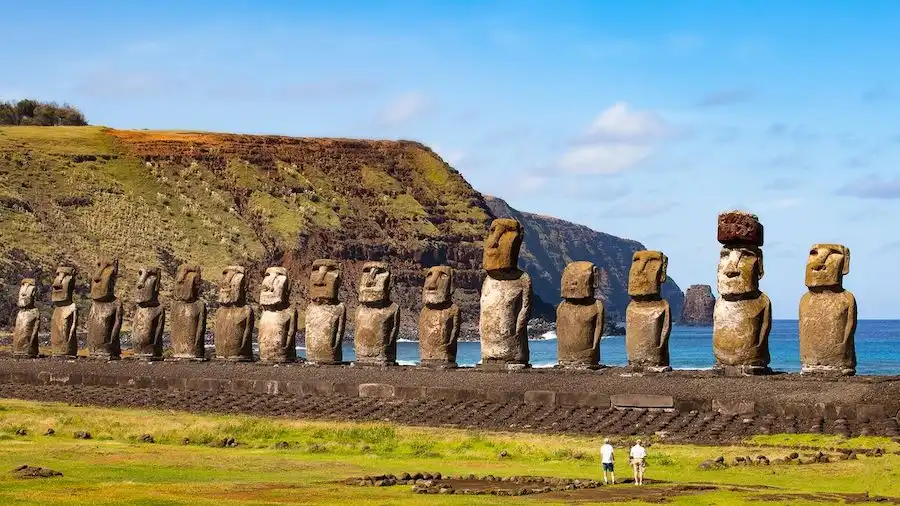 I Traveled the World to See These 11 Most Beautiful Sculptures — And They Left Me Speechless 6 most beautiful sculptures in the world Moai Statues — Easter Island, Chile
